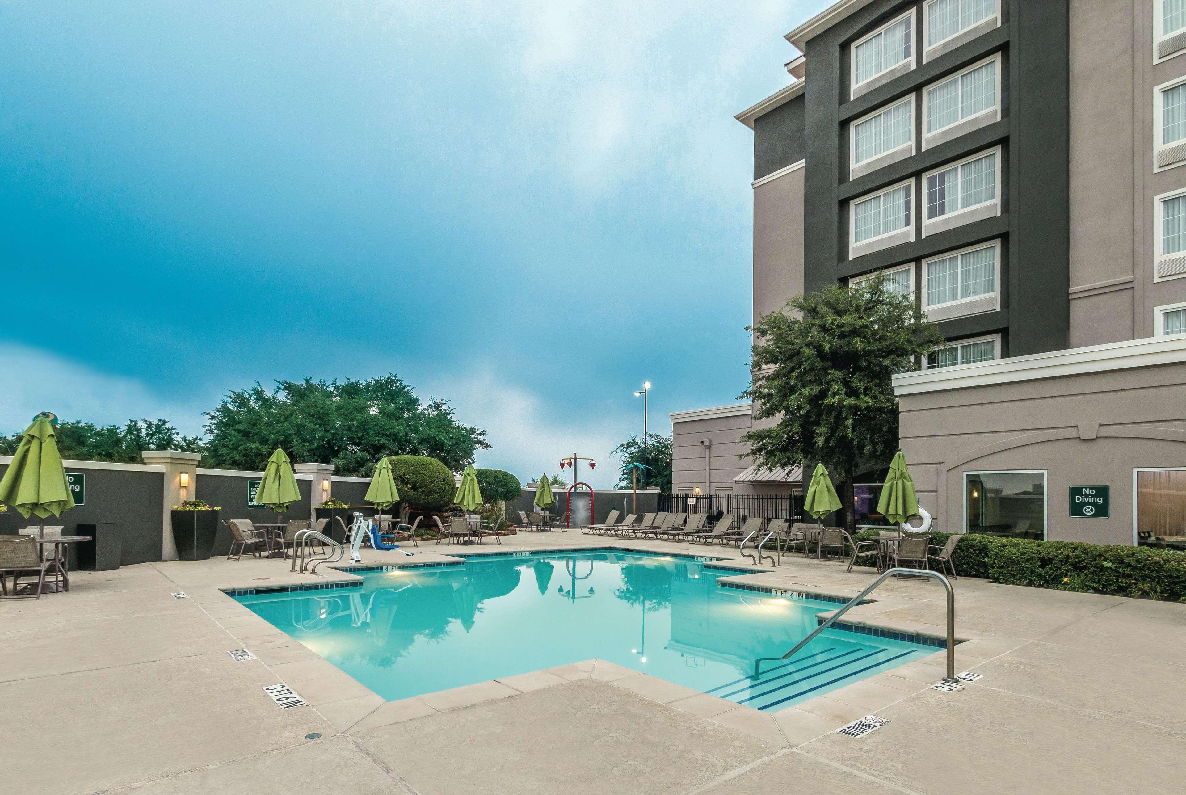 Hotel La Quinta By Wyndham Arlington North 6 Flags Dr Esterno foto