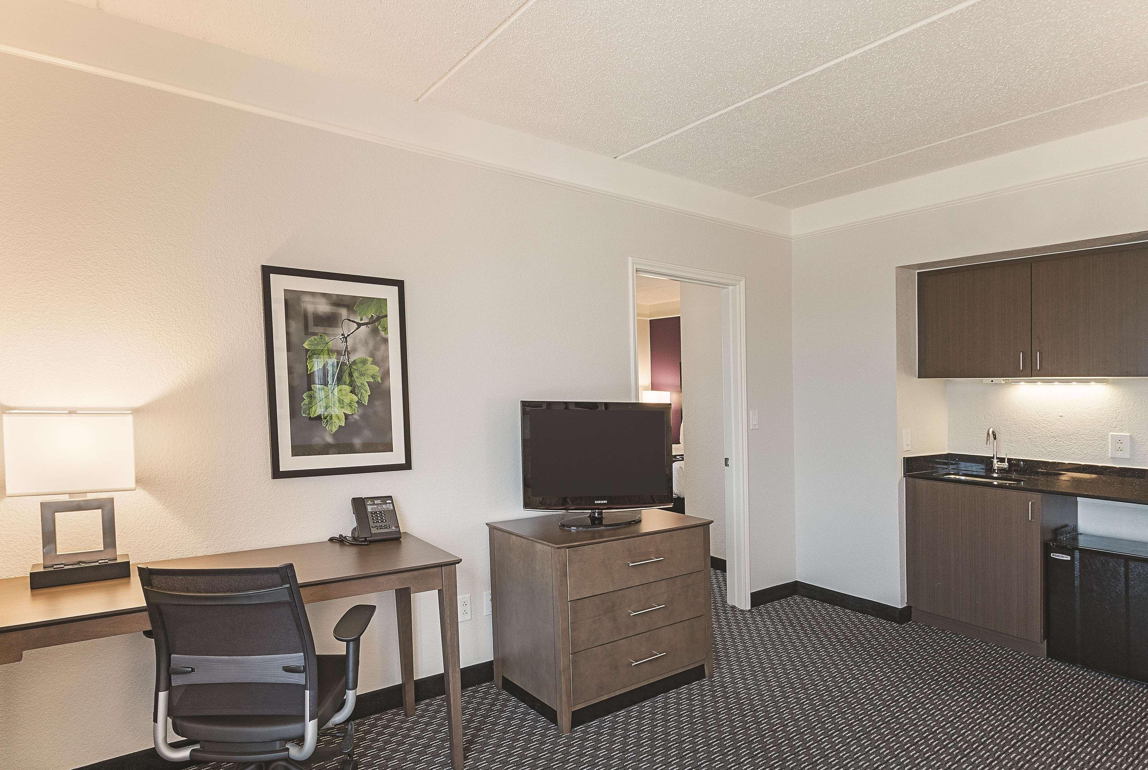 Hotel La Quinta By Wyndham Arlington North 6 Flags Dr Esterno foto