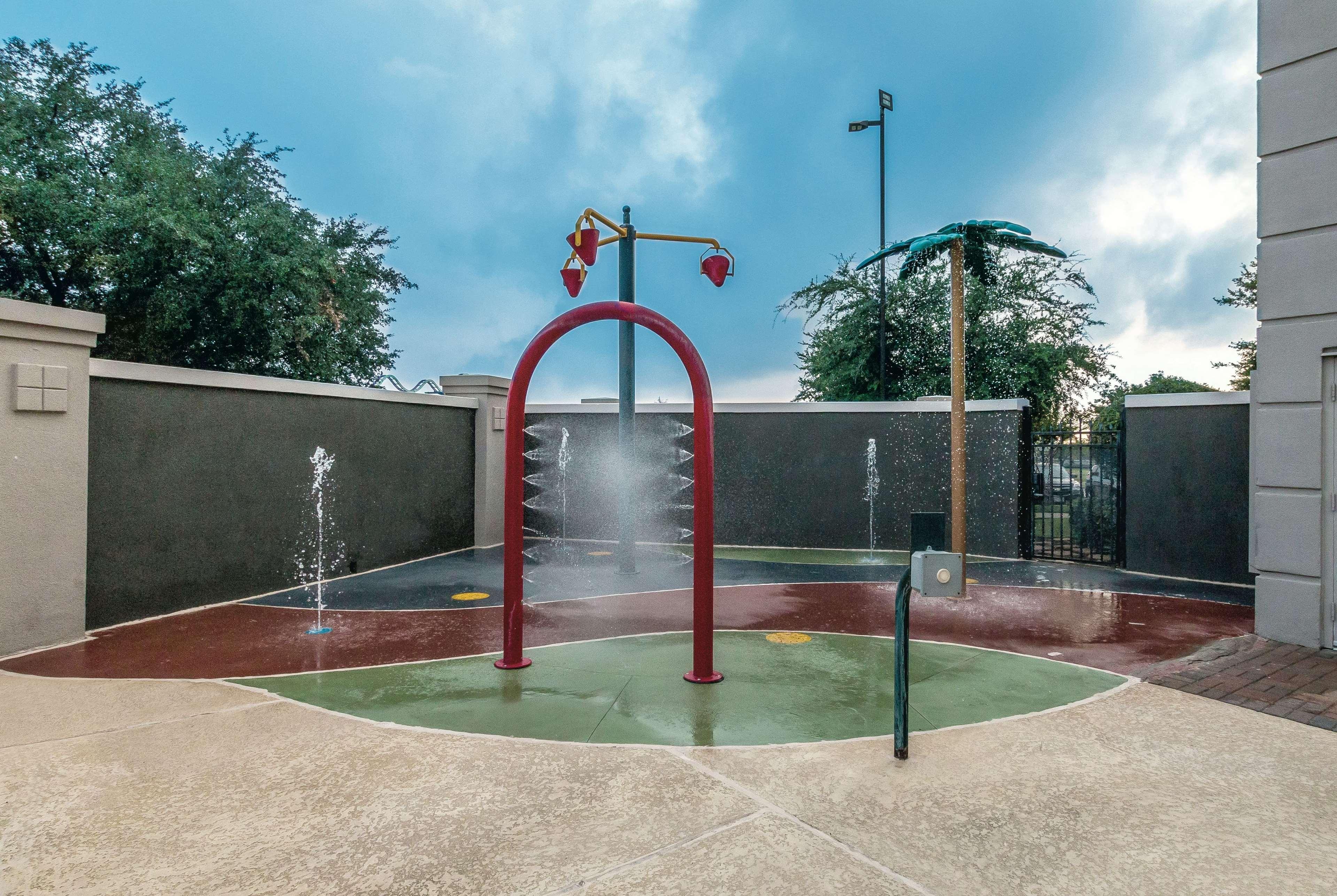 Hotel La Quinta By Wyndham Arlington North 6 Flags Dr Esterno foto